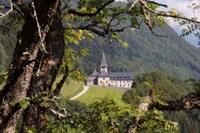 Abbaye Tamie depuis chaumes